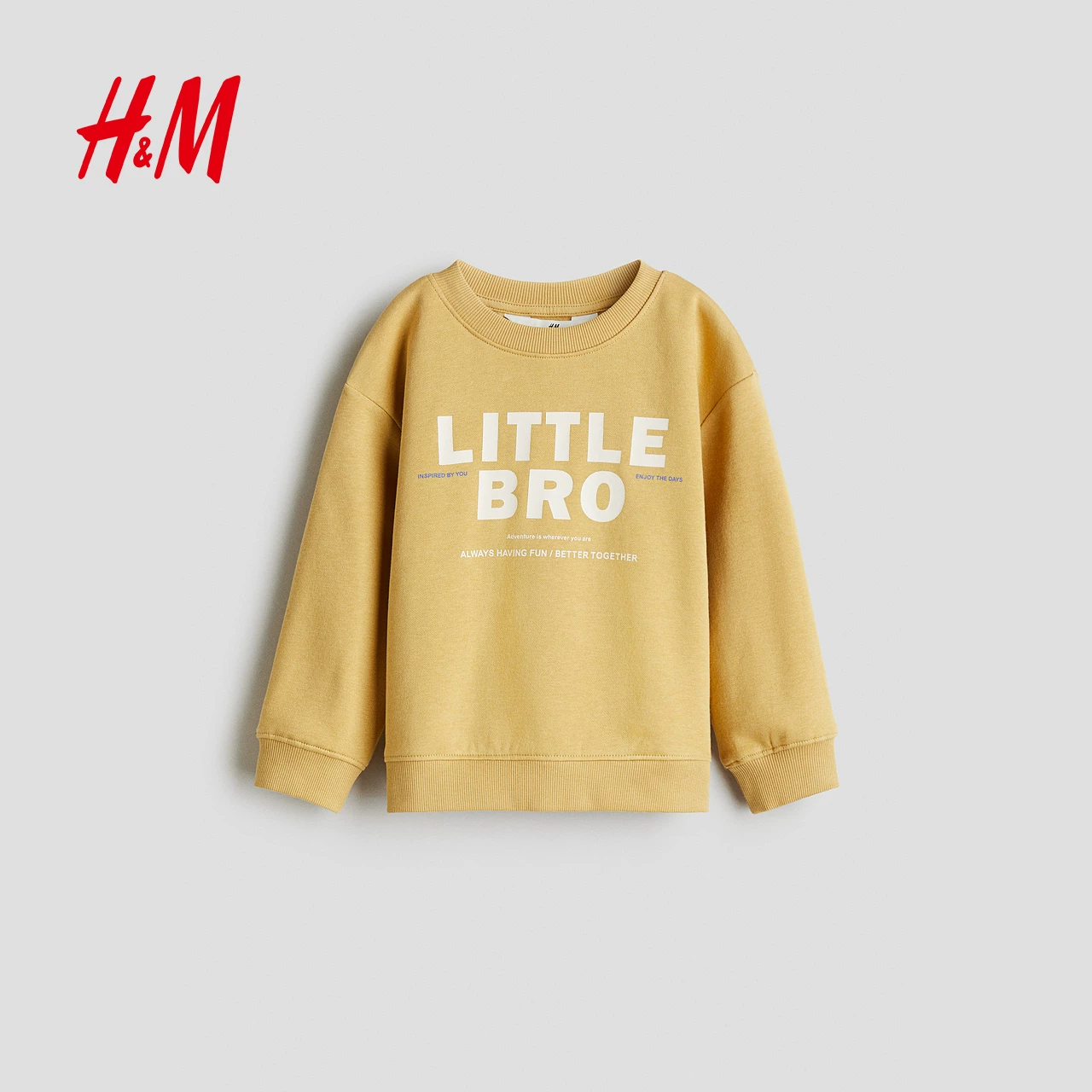 "Children's sweatshirt for boys, long-sleeve with a round collar, children's clothing"