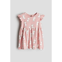 Розовый кролик