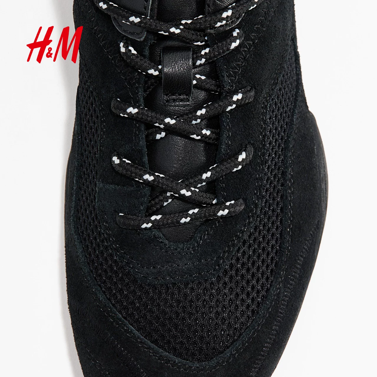 H&M Studio S/S 2026 Женская повседневная обувь Весна новая мода Простые спортивные туфли 1324701