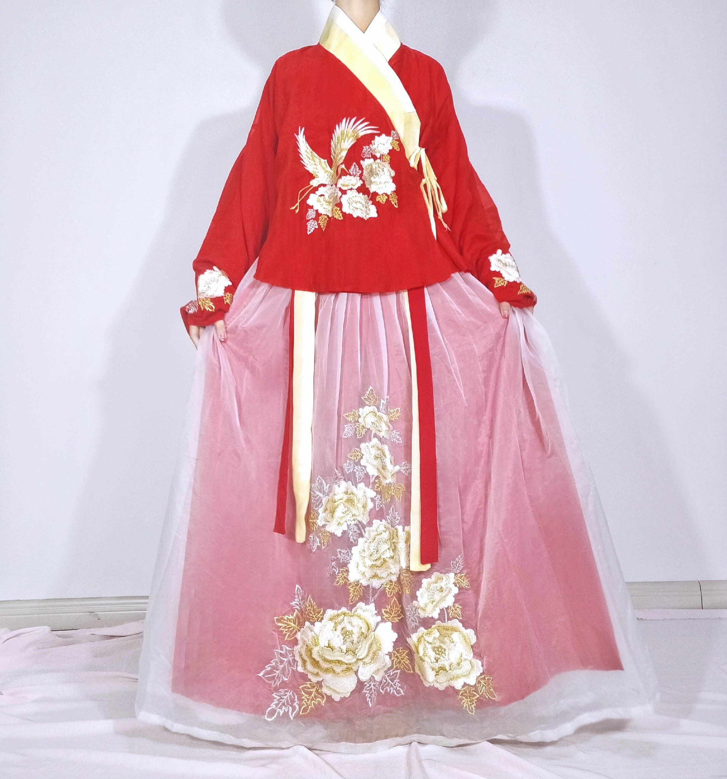 (Hong) (rhyme)Heavy industry full embroidered cloak coat skirt Silk clothing Zhuang original Hanfu Ming cloak short coat