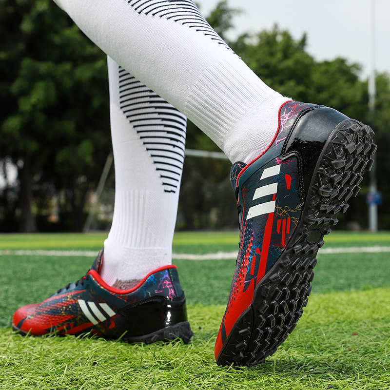 Messi low-top mandarin duck football shoes men's broken nails TF falcon children adult non-slip AG long and short nails student small plum