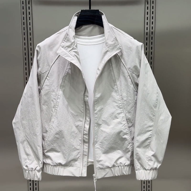 Spring and Summer Thin Jacket for Men, Stand-Up Collar, Loose Mesh Breathable Casual Jacket, Stylish and Versatile American-Style Workwear