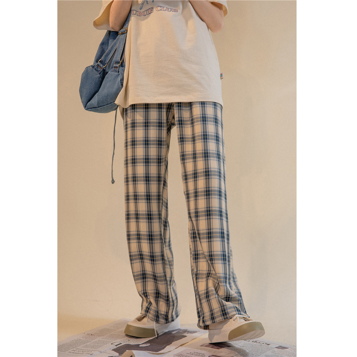 UBUIE Fish Dry Retro Black And White Plaid Pants Woman Spring Fall Feeling Thickened Straight Barrel Loose High Waist Wide Pants Children