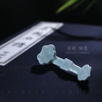 (Zhiguan) Ceramic powder green glaze small Ruyi Pen Mountain room study space decoration decoration pens