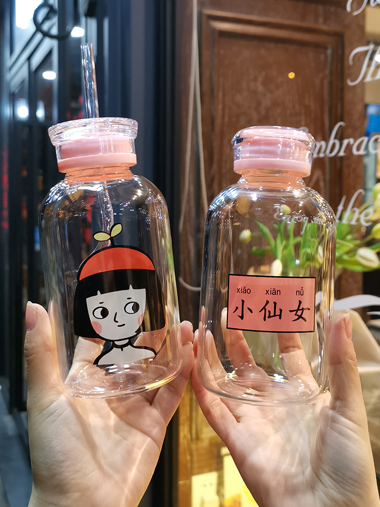 Shake sound net red water cup ins straw glass Creative pig trend Girl heart student cute heat-resistant water cup