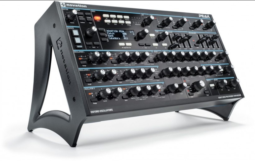 Аналоговый синтезатор 国行 正品 novation peak  模块合成器  覆音专业音源