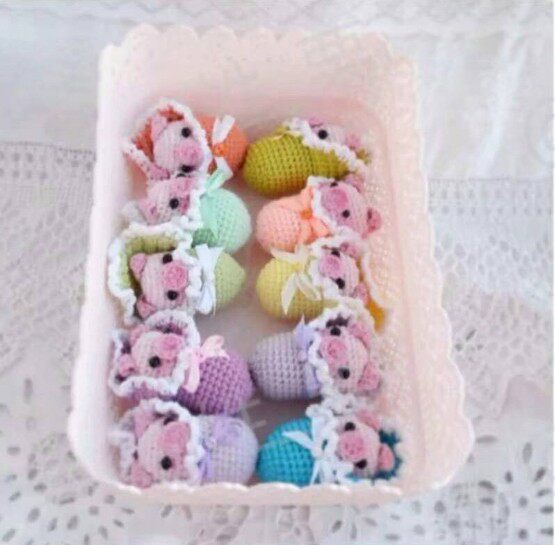 Swaddling pig handmade yarn diy crochet doll graphic tutorial non-finished product no video