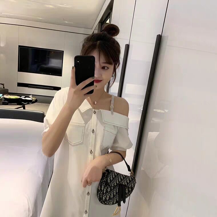 2022 Summer popularity the new fashion name Yuanyan temperament European and American Ins Female dress French style Goddess Van Ocean Dress