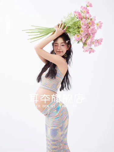 Фото студий Новые беременные женщины фотографируют одежду, красивую, маленькую свежую, игривую, милую беременную матерей Большой живот, фотография, фотография, фотография