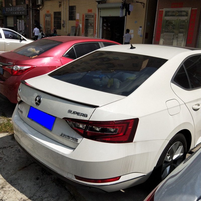 Skoda tốc độ cánh đuôi Skoda 16-17-18 cánh đuôi tốc độ mới Vây đuôi sửa đổi tốc độ mới đuôi lướt gió ertiga 2020
