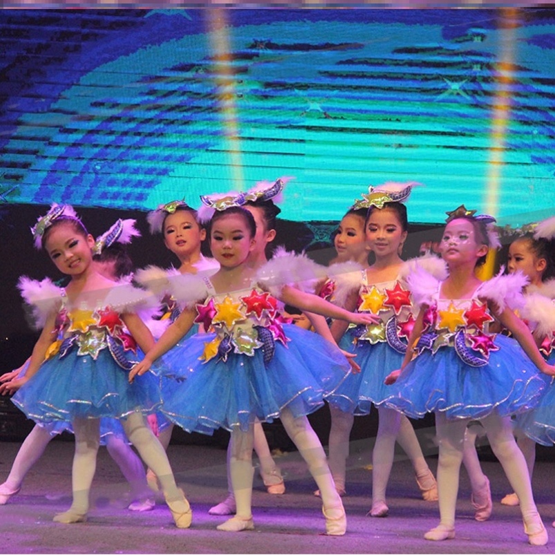 I'm not up to your dance performance Dress Princess Bright Sheet Fluffy Dress Kindergarten 61 Girls' Day Performance.