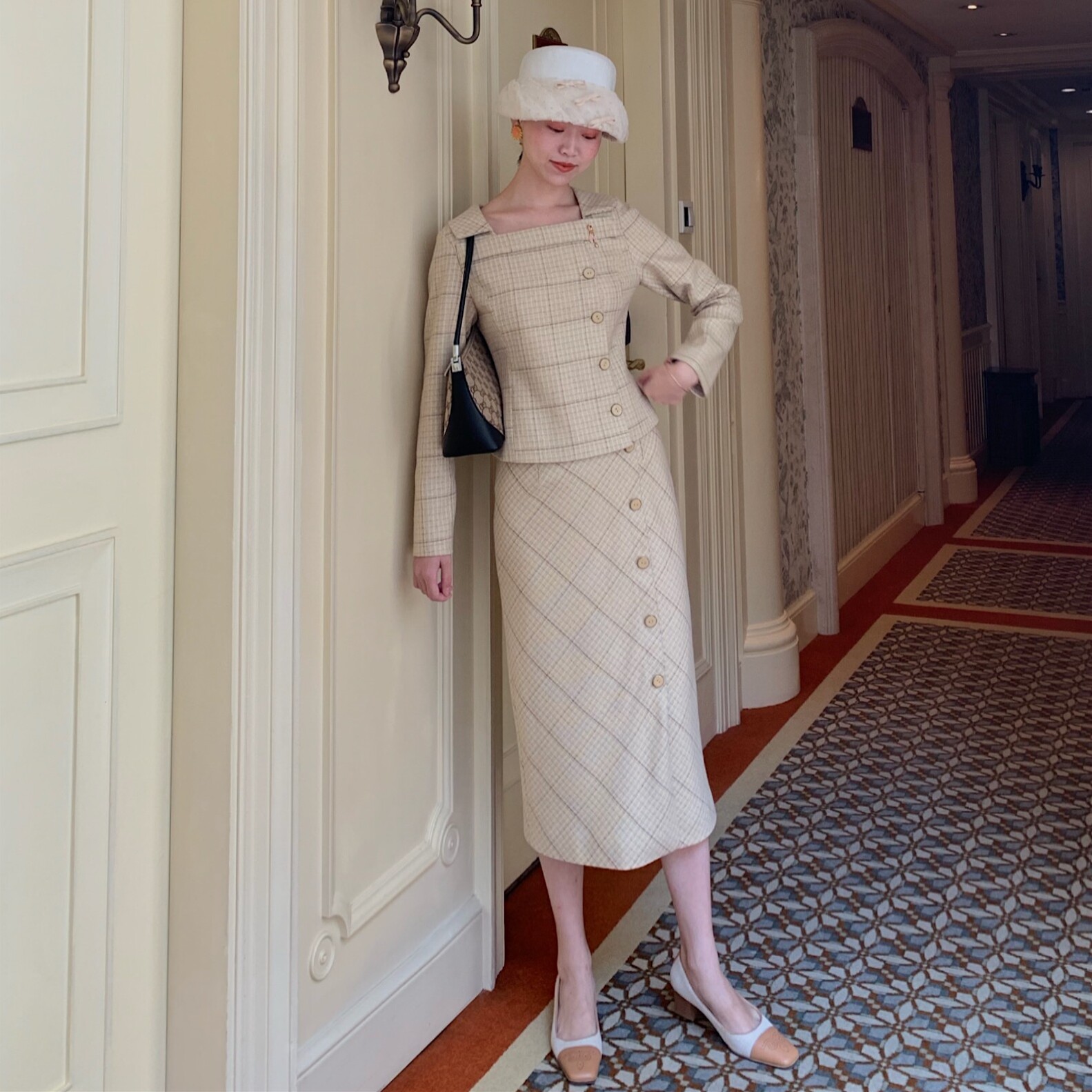 WangHanYan2020 Early Spring Ocean Pie Retro Lattice Dwarf small Fragrant Wind Fashion Suit woman Two sets