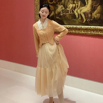 Port Wind Retro Suit Chic Small Sub winter with reduced age Temperament Slim Half Body Dress Two Sets Autumn Winter