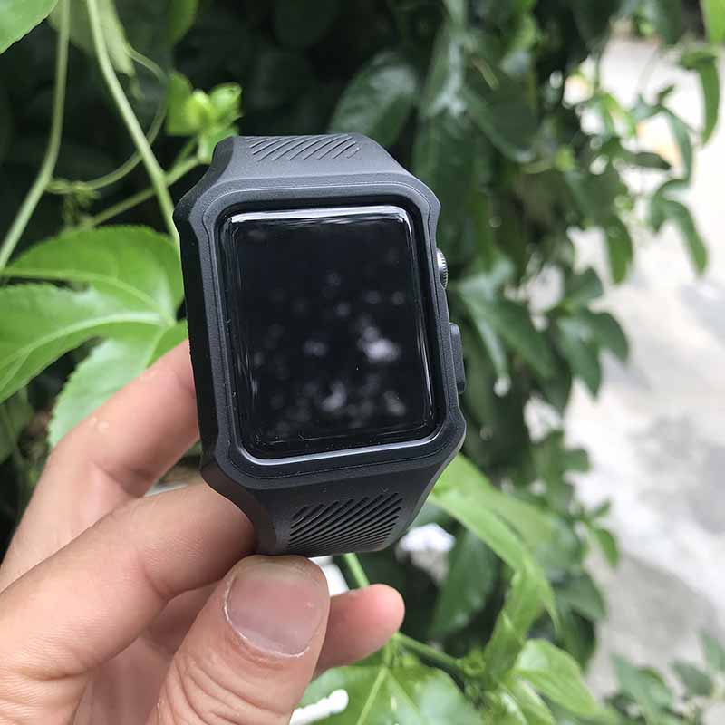 X-Doria Rumble Band for Apple Watch 42mm & 38mm