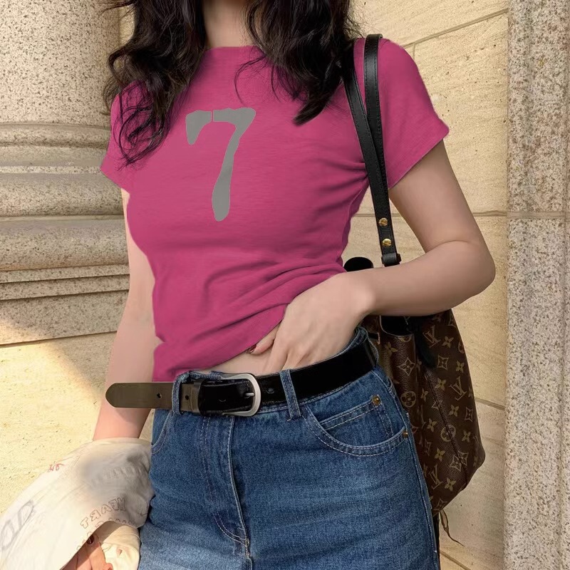 Red Short-Sleeved T-Shirt for Women, Summer 2026 New Style, Stylish Half-Sleeve Tee, Slim-Fit Short Top for Petite Figures