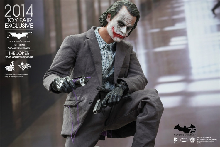 HOTTOYS MMS249 The Dark Knight: The Joker (Bank Robber Ver 2.0) 12