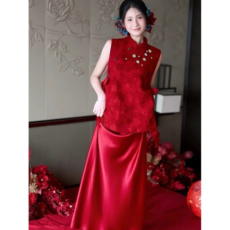 New Chinese-Style Bridal Robe 2026 New Model High-End National Style Red Wedding Dress for Women Engagement and Registration Qipao Set