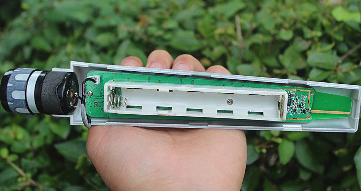 Receiverless wireless microphone household dynamic coil microphone handheld microphone karaoke singing