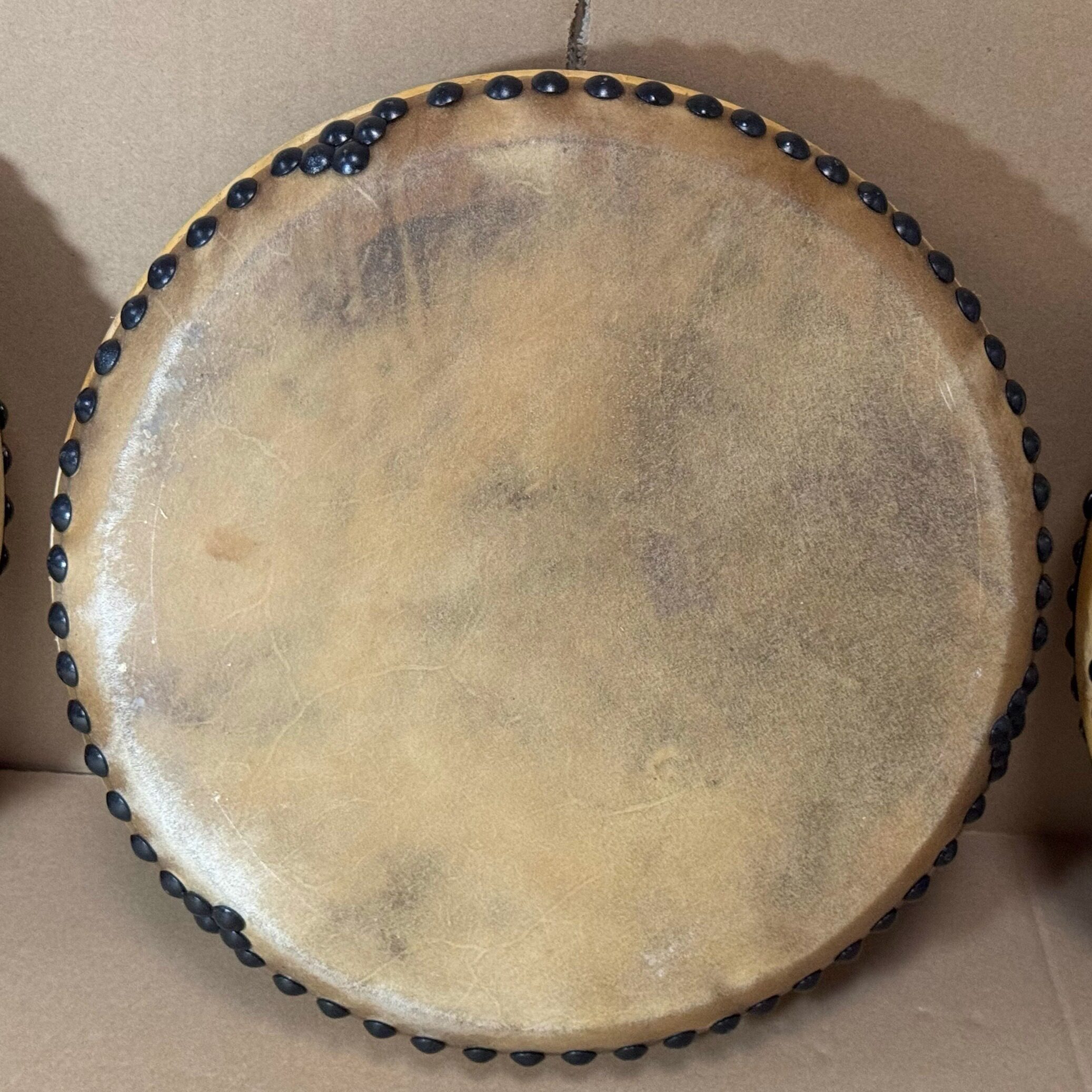 精品大鼓椿木黄牛皮鼓水牛皮鱼脊圆肚款说书板鼓:传承古韵,震撼人心的音乐艺术品!-板鼓-淘宝好物网