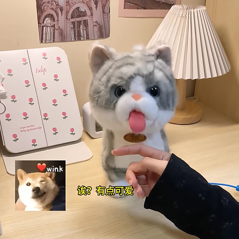 【Tongue-Licking Kitten】Cute Plush Kitten Doll, Realistic Interactive Toy That Can Sing and Wag Its Tail
