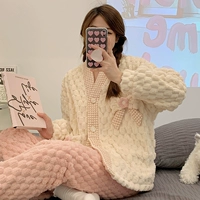 23159 Женщина