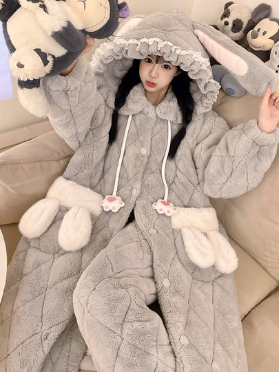 Autumn and Winter Women's Cute Three-Layer Quilted Nightgown, Coral Velvet Pajamas, Fleece-Lined and Thickened Lace Set, Loungewear