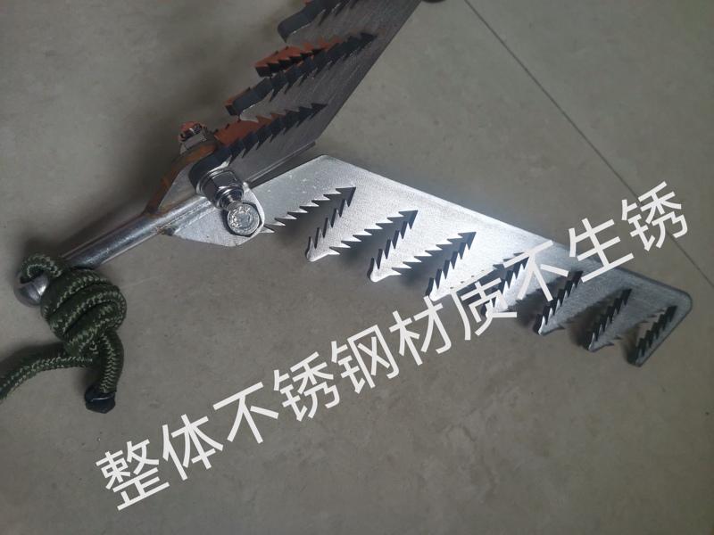 Mother Yasha Grass Rake, Manufactured and Shipped from Luoyang, Is a Patented Stainless Steel Product That Is Not Authorized for Production or Sale by Anyone Other Than the Patentee Mother Yasha Grass Rake, Manufactured and Shipped from Luoyang, Is a Patented Stainless Steel Product That Is Not Authorized for Production or Sale by Anyone Other Than the Patentee
