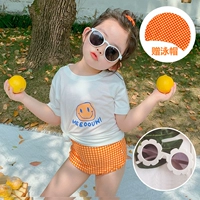 Купальник+белые солнцезащитные очки T+