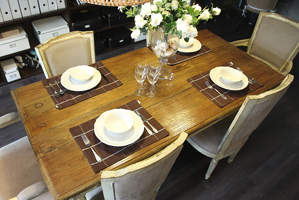 Dày rắn màu bông vải bảng placemat mat nệm vải lau tay đôi, cà phê đậm màu đỏ tía Khăn trải bàn - Khăn trải bàn khăn trải bàn uống nước