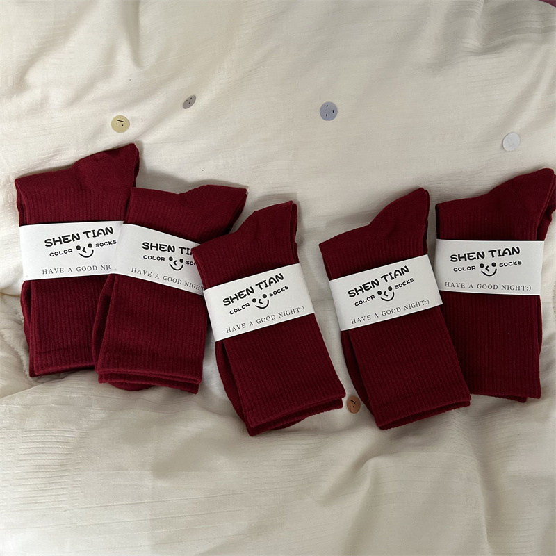 Ankela Red Wine-Colored Socks for Women, Long Socks in Korean and Japanese Styles, Versatile Mid-Calf Socks to Pair with Shark Pants Ankela Red Wine-Colored Socks for Women, Long Socks in Korean and Japanese Styles, Versatile Mid-Calf Socks to Pair with Shark Pants