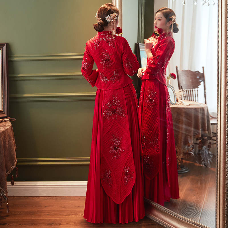 Red suhe traditional wedding dress, 2020, Chinese style, 2021 collection Red suhe traditional wedding dress, 2020, Chinese style, 2021 collection