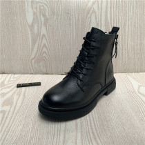 Clearance treatment 21 winter new leather womens shoes plus velvet English round head lace-up fashion short barrel Martin boots