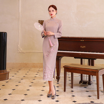 Improved cheongsam 2020 autumn and winter woolen New temperament Chinese wind heavy industry embroidery slim mother dress