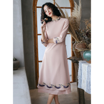 Cheongsam modified version dress female retro Chinese style 2019 autumn new young slim girl Chinese style