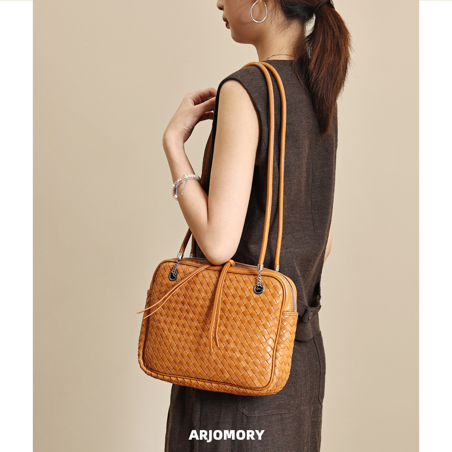 ARJOMORY Original Design Premium Top Grain Cowhide Hand-Woven Women's Bag 2026 New Versatile Shoulder Bag - Thumbnail 2