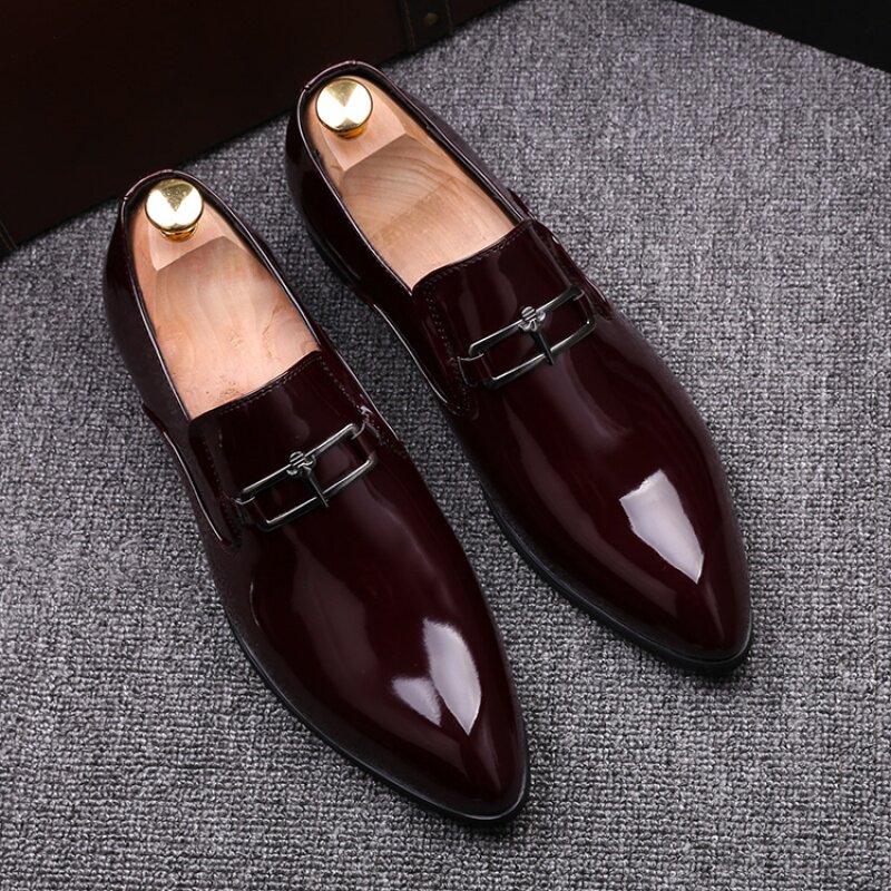 Autumn casual inner heightening men's pointed-toe shoes bright leather British Korean version business formal wear men's wedding shoes patent leather youth
