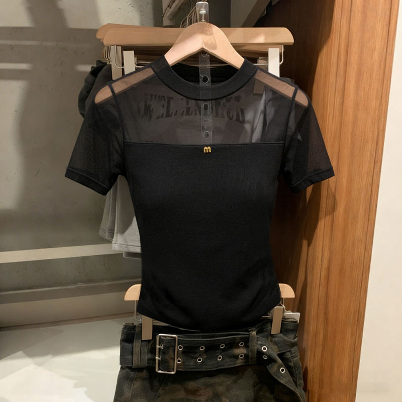 Fashionable Age-Reducing Mesh Splicing Short-Sleeved T-Shirt for Women, New Summer Style, Versatile, Slim-Fitting, Slimming Black Top, Trendy