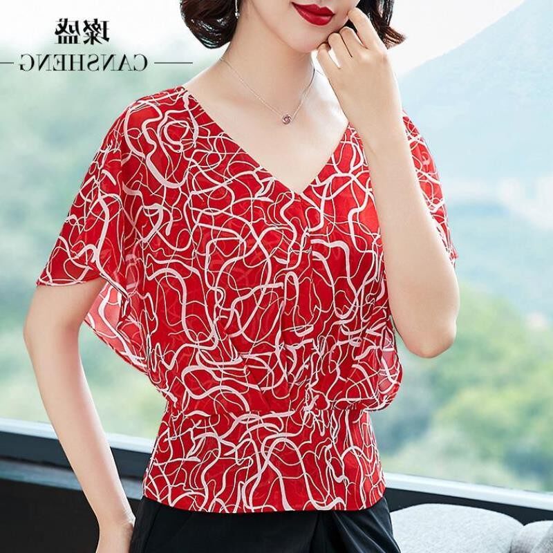 Short Sleeve Woman Loose Foreign Pie Summer Dress Large Size Bat Sleeve Snow-spinning Cardiovert Hide Meat V Collar 100 Hitch Jacket Head Summer