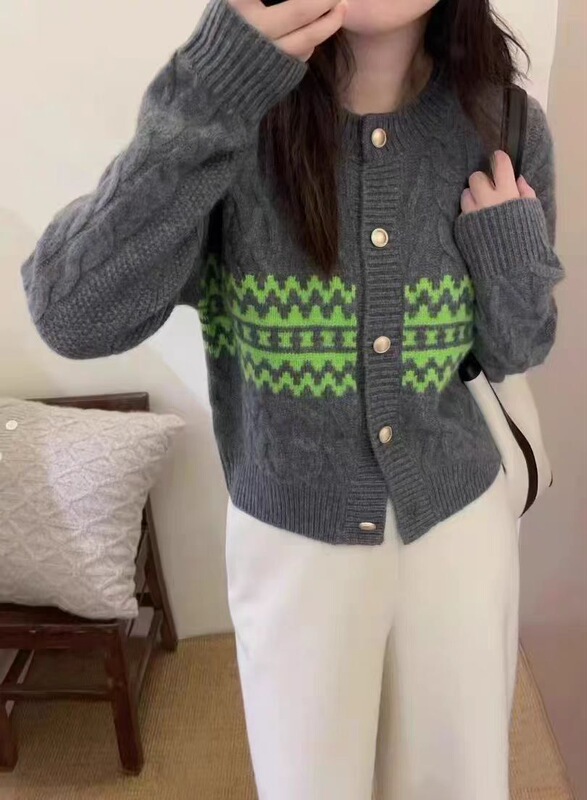 New Autumn and Winter Thickened 100% Pure Wool Cardigan Women's Round Neck Knitted Loose Sweater Jacket
