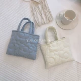 Маленькая портативная милая сумка с пухом с молнией, в цветочек, увеличенная толщина