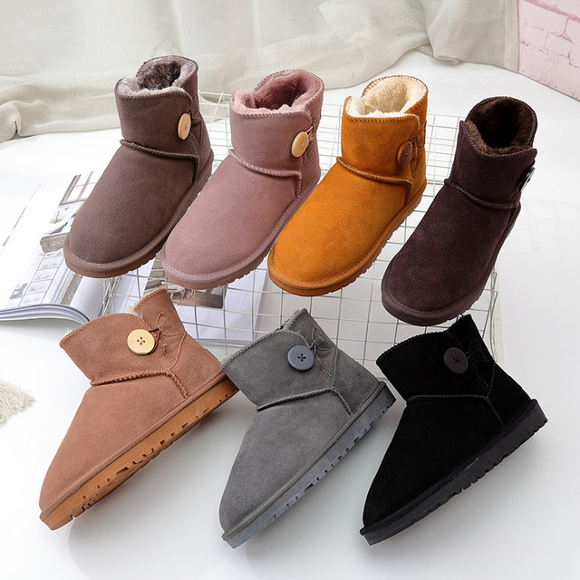 Low-cut button snow boots for women, short-cut genuine leather student winter boots, thickened flat-soled anti-skiing cotton shoes for women