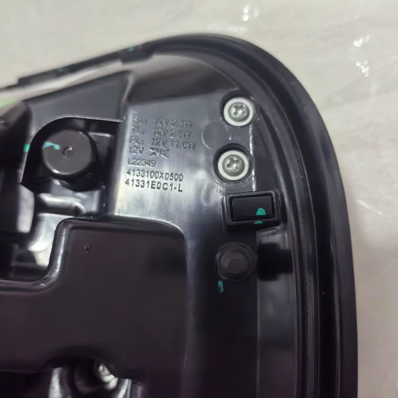 JAC New Energy Yttrium 3 антиколлизионная задняя фара rear taillight assembly слева и справа задние фонари указатели поворотников тормозные огни оригинальные