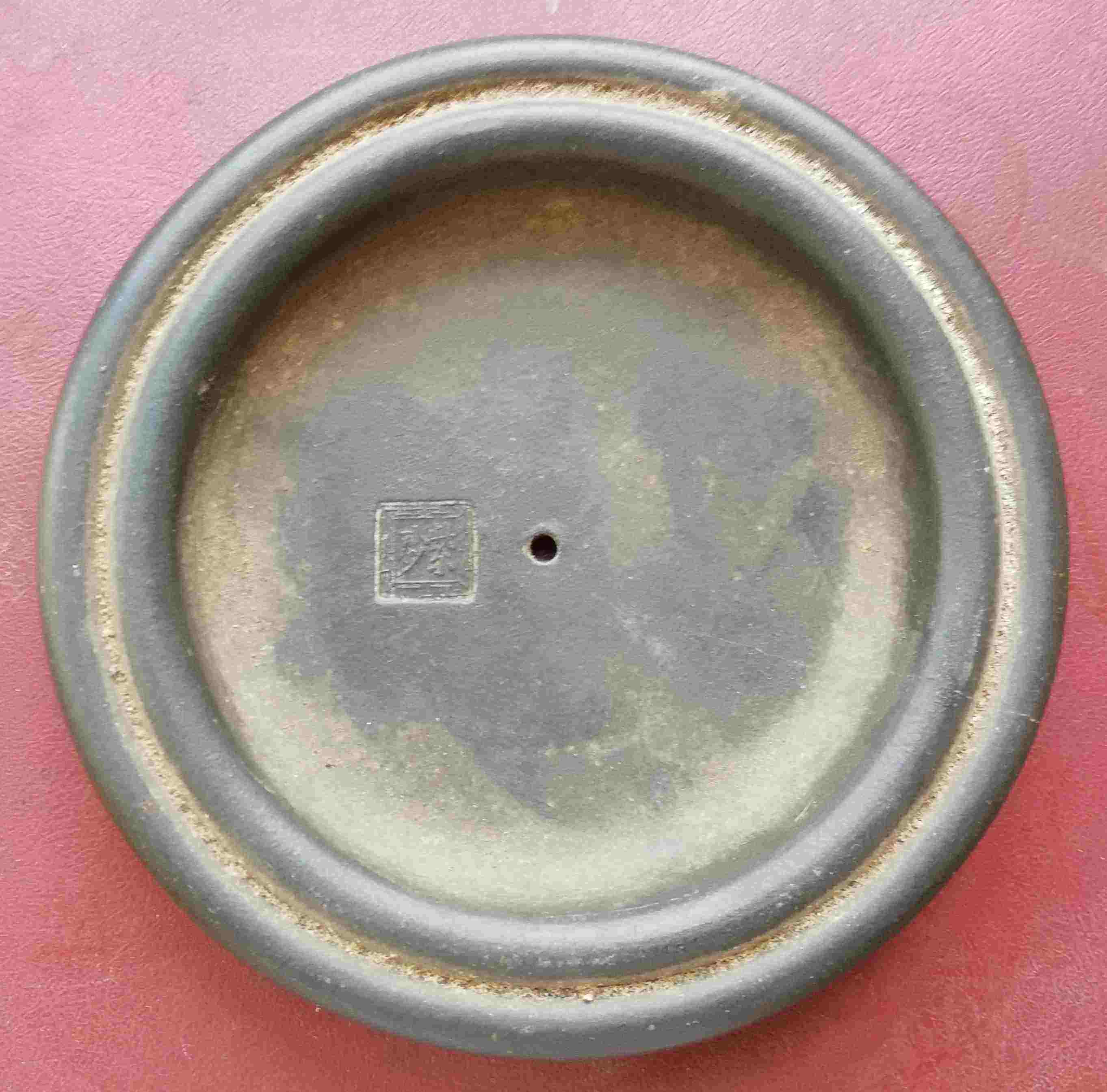 Purple sand cover gray purple sand pot cover