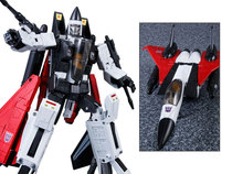 Spot new TAKARA TOMY Transformers Transformers MP 11NR without shoulder problem