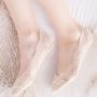 Vớ ren nữ vớ chống trượt silicone mùa hè mỏng phần vớ cotton nông miệng phụ nữ vớ vô hình vớ nữ vớ - Vớ mắt cá chân hộp tất quà tặng đẹp