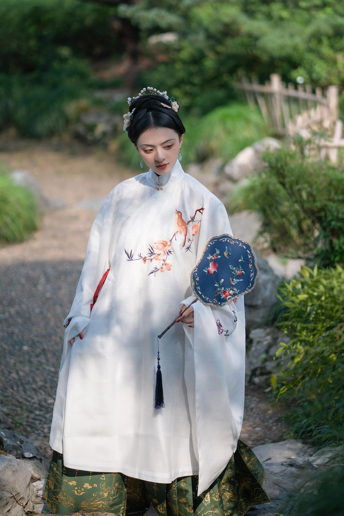 秋日古韵之美🌟 - 晚明立领斜襟长袄秋冬双层眉梢双栖帝尧汉服-古风-淘宝好物网