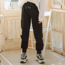 Girls  sweatpants spring and autumn 2021 new Korean version of Western style middle and large childrens knitted casual long pants worn outside the 12-year-old trend