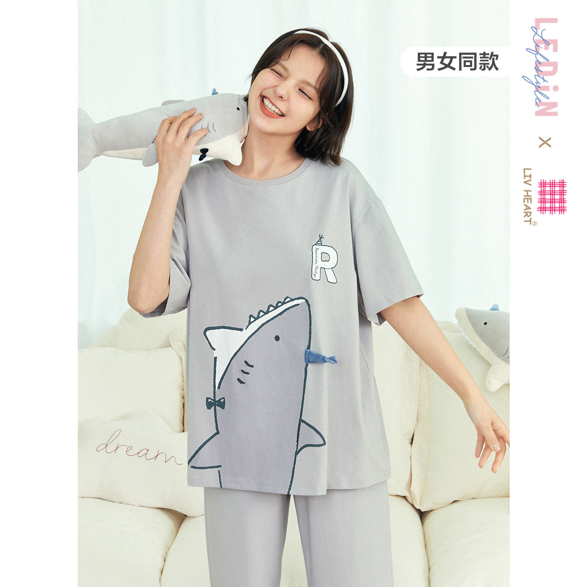 Lemachi Liv Heart Joint Fun Shark's Home Suits Women 2022 Summer Dress New Short Sleeve Couple Sleepwear Suits