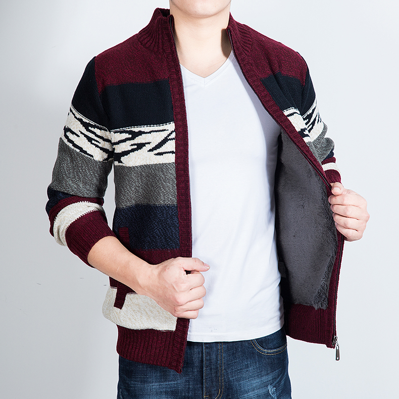 Áo len nam mùa đông cộng với áo len nhung in áo len dày ấm áp áo len nam áo len trẻ trung áo cardigan nam
