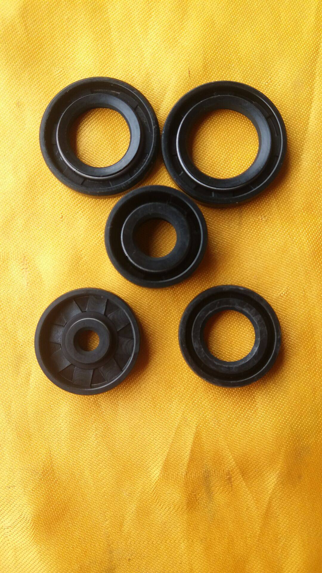 Tianjin 90 full car oil seal TH90 Tianhong 90 full car oil seal Taiwan imported N0k oil seal